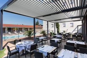 Gatsby Hotel & Restaurant