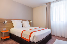 Gatsby Hotel & Restaurant