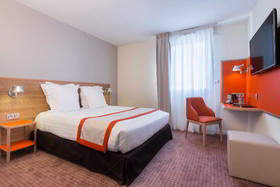 Gatsby Hotel & Restaurant