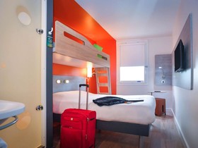 ibis budget Coutances