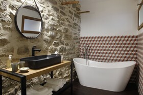 La Maison Des Seigneurs