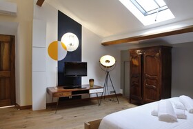 La Maison Des Seigneurs