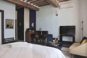 La Maison Des Seigneurs