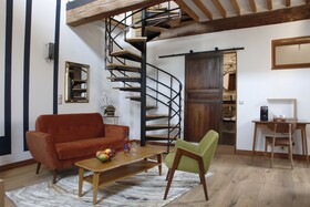 La Maison Des Seigneurs
