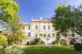 Chateau De Collias Hotel & Restaurant