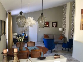 Maison De Midi