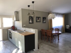Maison De Midi