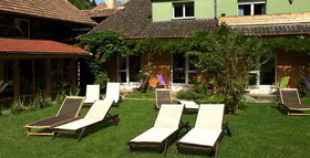 Le St Barnabe Hotel & Spa