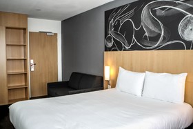 Hôtel ibis Saint-Genis-Pouilly Genève