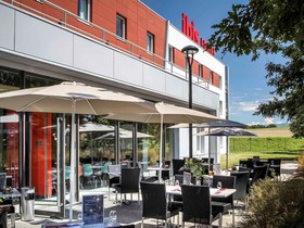 Hôtel ibis Saint-Genis-Pouilly Genève