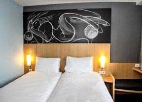 Hôtel ibis Saint-Genis-Pouilly Genève