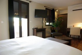 Bhb Hotel