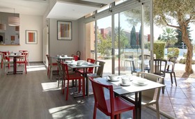 Hôtel Du Village Catalan
