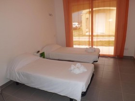 Park & Suites Village Brissac