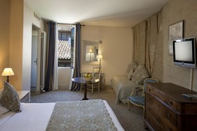 Hôtel le Donjon