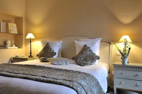 Hôtel le Donjon