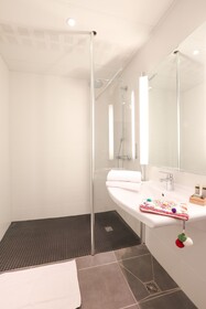 Hotel Les Remparts - Cite De Carcassonne