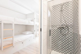 Le Couvent Hostel