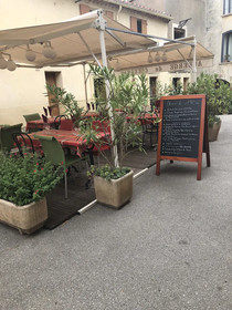 Auberge De Cucugnan