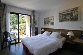 Hôtel Le phoebus Garden & Spa
