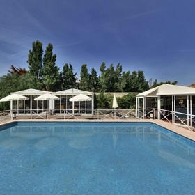 Hôtel Le phoebus Garden & Spa