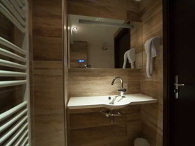 Central Hôtel Nîmes