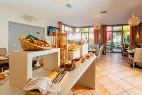 Hotel Kyriad Nîmes Ouest