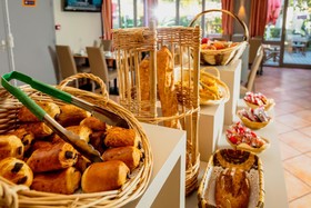 Hotel Kyriad Nîmes Ouest