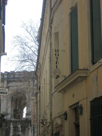 Hôtel De L'Amphithéâtre