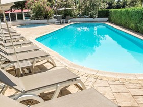 Hôtel ibis Nîmes Ouest
