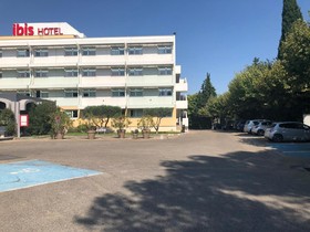 Hôtel ibis Nîmes Ouest