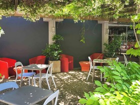 Hôtel ibis Nîmes Ouest
