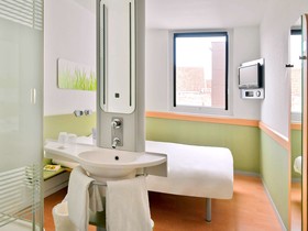 ibis budget Nîmes Centre Gare