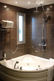 Logis Nîmotel