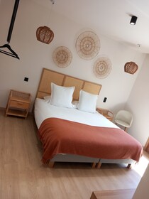 Intense Boutik-Hôtel