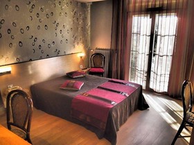 La Chaumiere