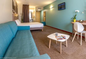 Hotel The Originals Montpellier Est Ecoparc