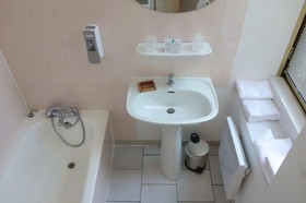 Hôtel Les Bellugues