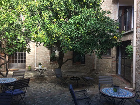 La Vieille Demeure