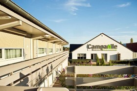 Campanile Versailles Buc