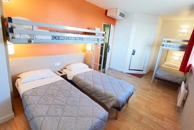 Hôtel Première Classe Marne-la-Vallée - Bussy Saint Georges