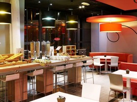 Hôtel ibis Marne-la-Vallée Champs