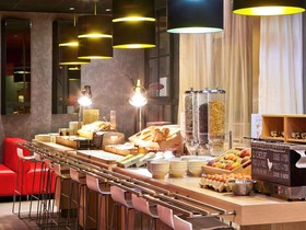 Hôtel ibis Marne-la-Vallée Champs