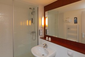 Hôtel Kyriad Chantilly Sud - Luzarches
