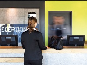 ibis budget Orly Chevilly Tram 7