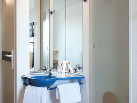 ibis budget Orly Chevilly Tram 7