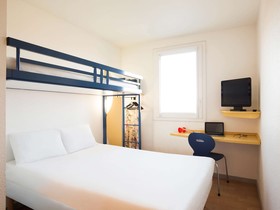 ibis budget Orly Chevilly Tram 7