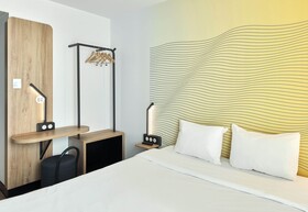 B&B Hotel Paris Sud Châtenay-Malabry
