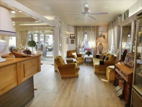 Kyriad Direct Arpajon