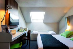 Campanile Corbeil Essonnes Evry Ouest Hotel